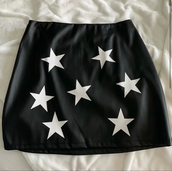 Princess Polly Black Starboy Skirt - Picture 2 of 5